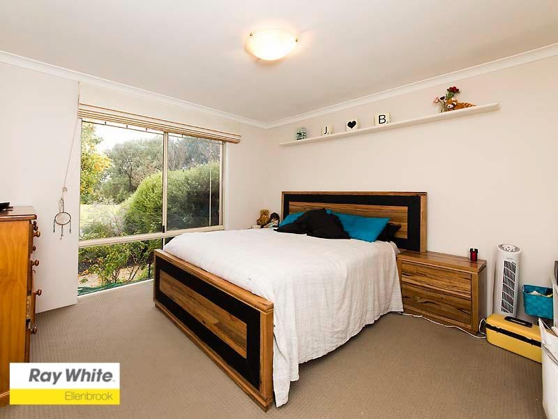 29 Highpoint Boulevard, Ellenbrook WA 6069