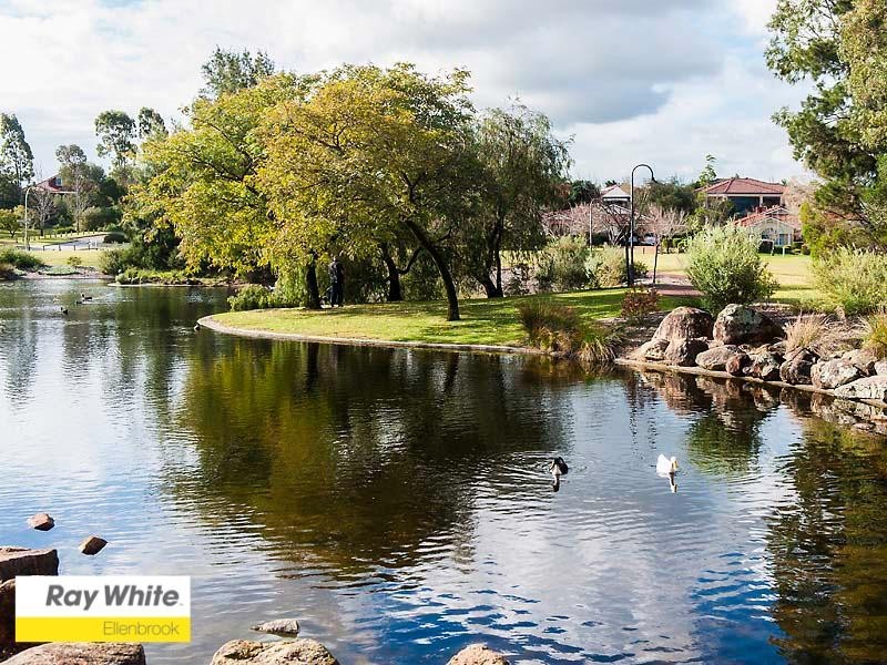 29 Highpoint Boulevard, Ellenbrook WA 6069