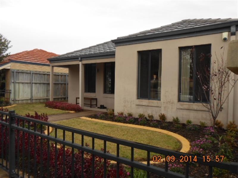 6 Dunrobin Drive, Ellenbrook WA 6069