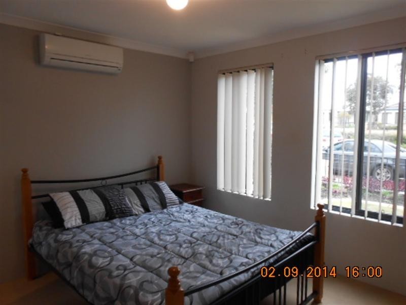 6 Dunrobin Drive, Ellenbrook WA 6069