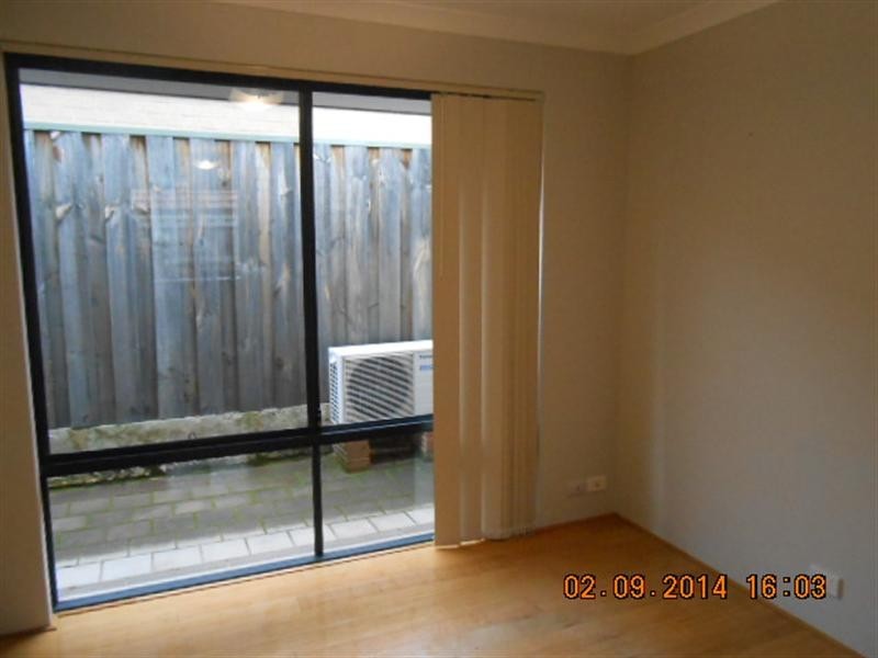 6 Dunrobin Drive, Ellenbrook WA 6069