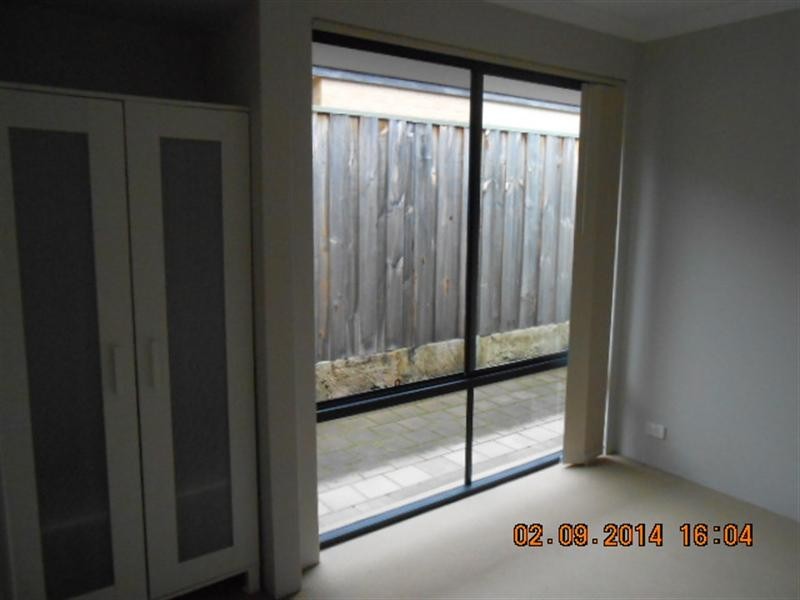 6 Dunrobin Drive, Ellenbrook WA 6069