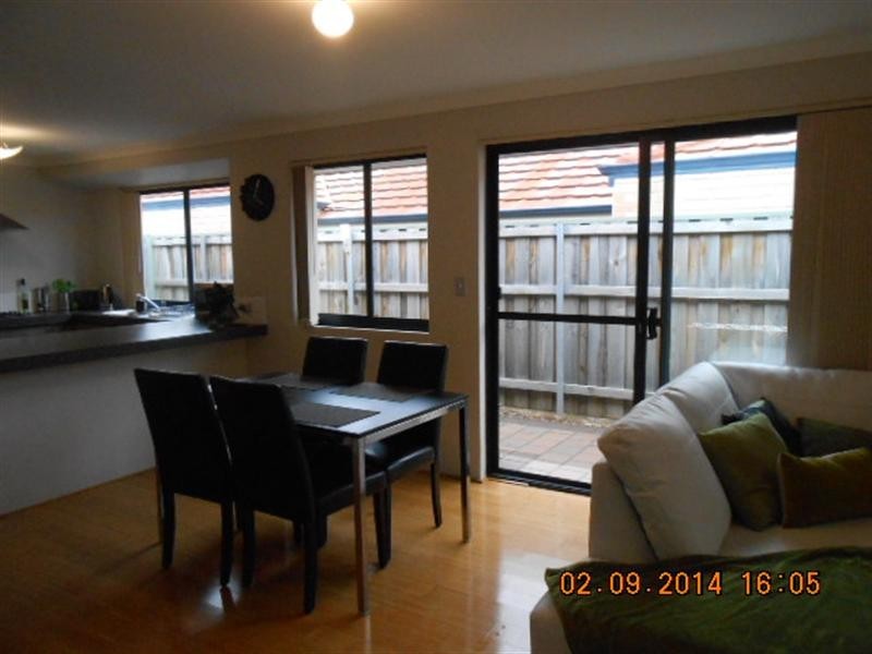 6 Dunrobin Drive, Ellenbrook WA 6069