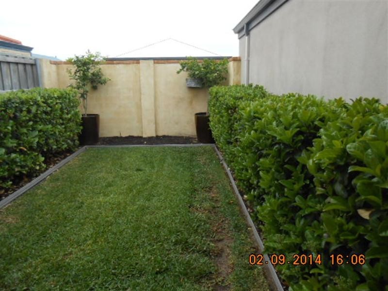 6 Dunrobin Drive, Ellenbrook WA 6069