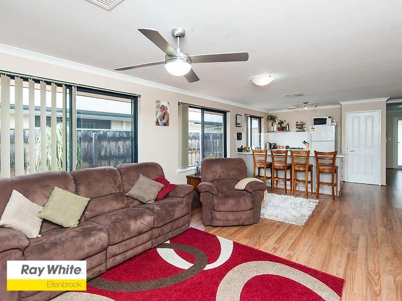 7 Strathmore Parkway, Ellenbrook WA 6069