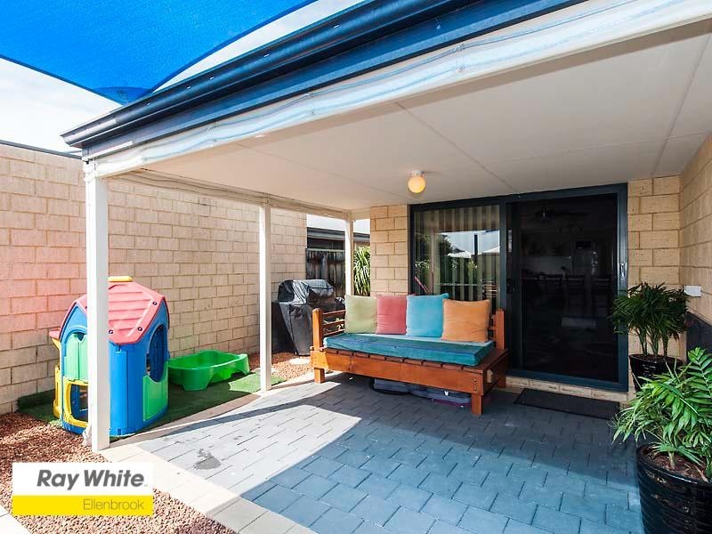 7 Strathmore Parkway, Ellenbrook WA 6069