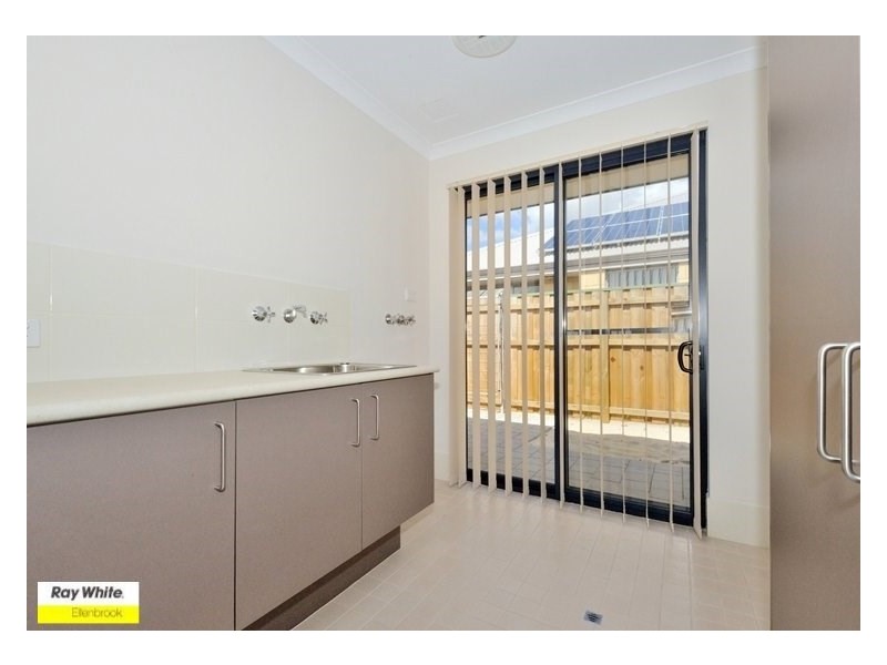 25 Ranfurly Approach, Ellenbrook WA 6069