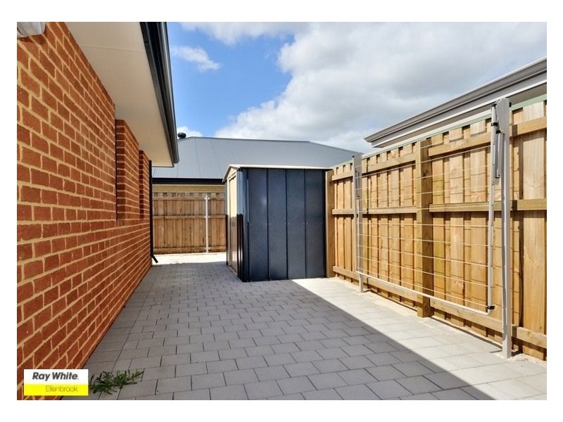 25 Ranfurly Approach, Ellenbrook WA 6069