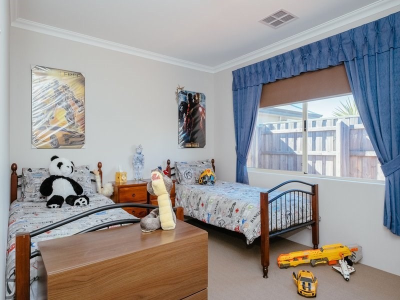 19 Fleetwood Link, Ellenbrook WA 6069