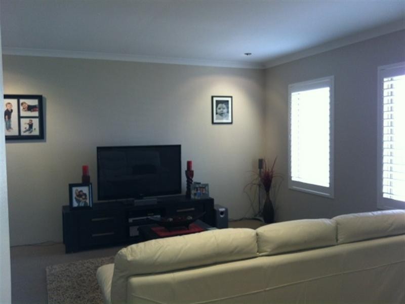 3 Tondoon Bend, Aveley WA 6069