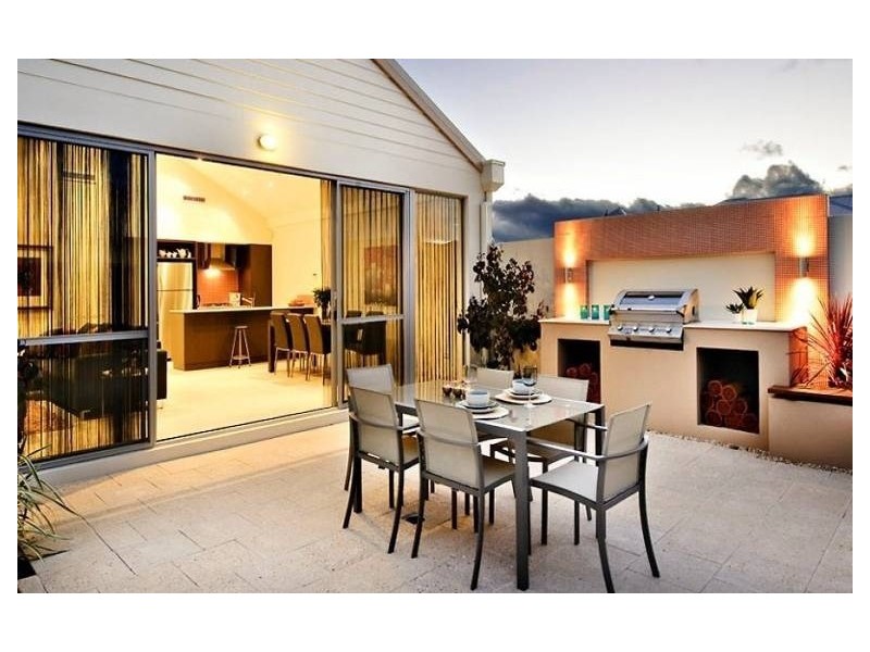 153 Elmridge Parkway, Ellenbrook WA 6069