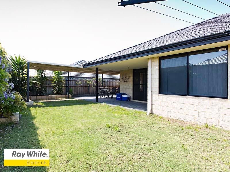 18 Bendora Turn, Ellenbrook WA 6069