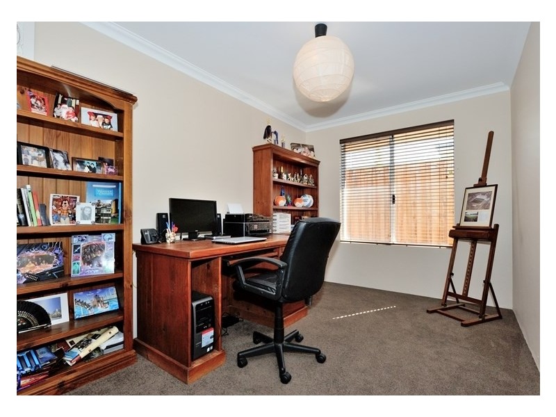 4 Cape Gardens, Ellenbrook WA 6069