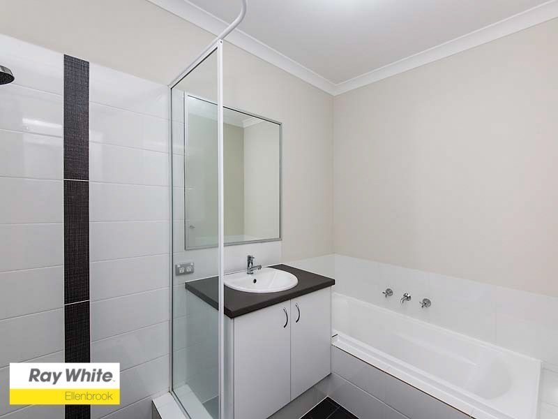 35 Shepherd Avenue, Ellenbrook WA 6069