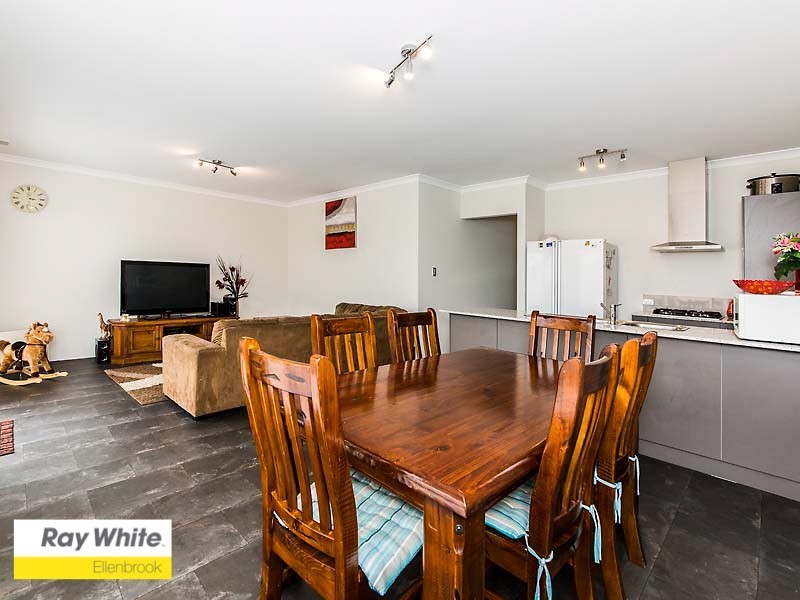 35 Shepherd Avenue, Ellenbrook WA 6069