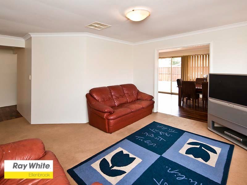 30 Wattlebird Crescent, Ellenbrook WA 6069