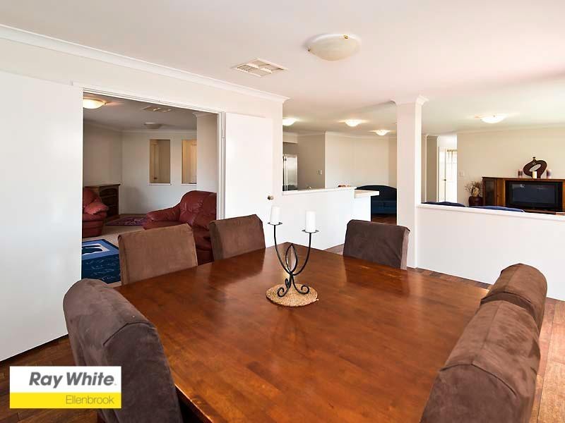 30 Wattlebird Crescent, Ellenbrook WA 6069