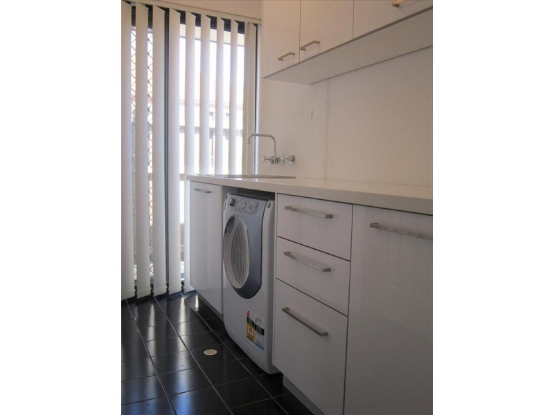 3 Tuross Way, Ellenbrook WA 6069