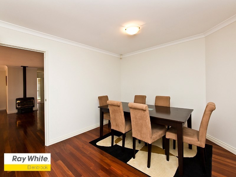 38 San Lorenzo Boulevard, Ellenbrook WA 6069