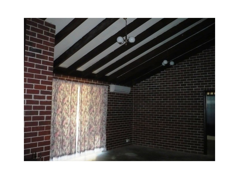 26 Valleybrook Road, Caversham WA 6055