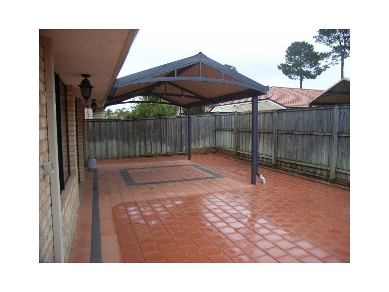 4 Granada Way, Ellenbrook WA 6069