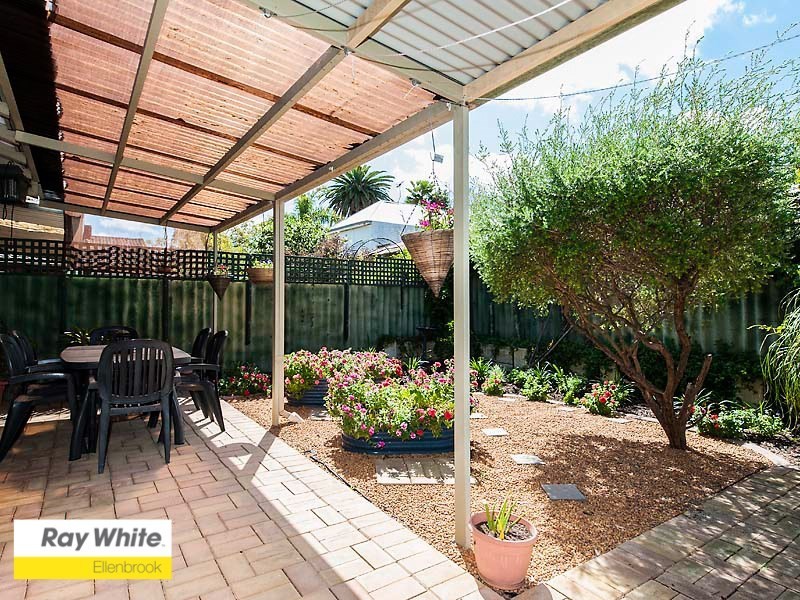 4/109 Kenny Street, Bassendean WA 6054