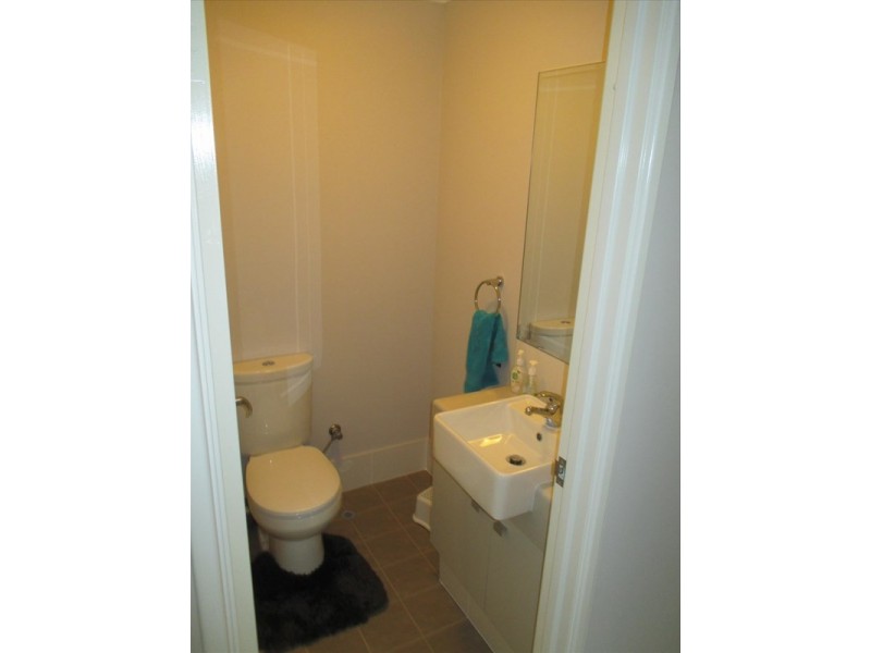 11 Manila Way, Aveley WA 6069