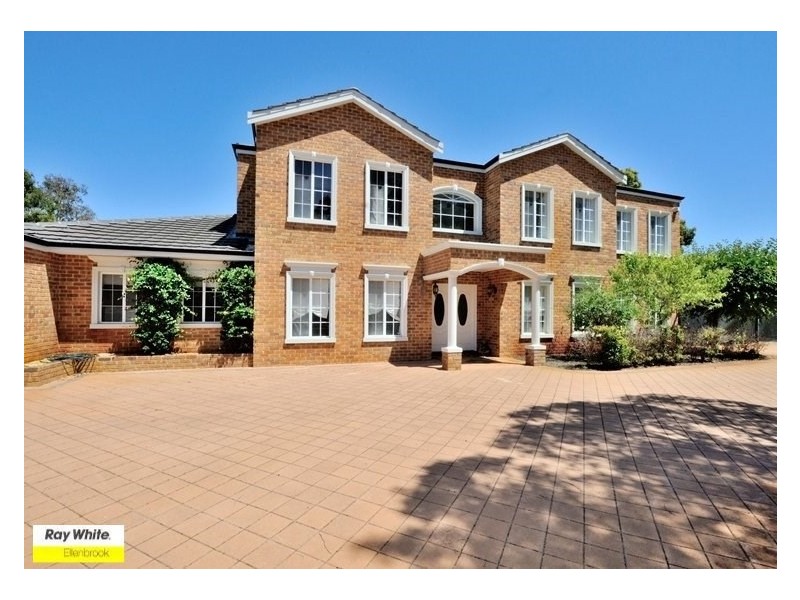 15 Chardonnay Drive, The Vines WA 6069