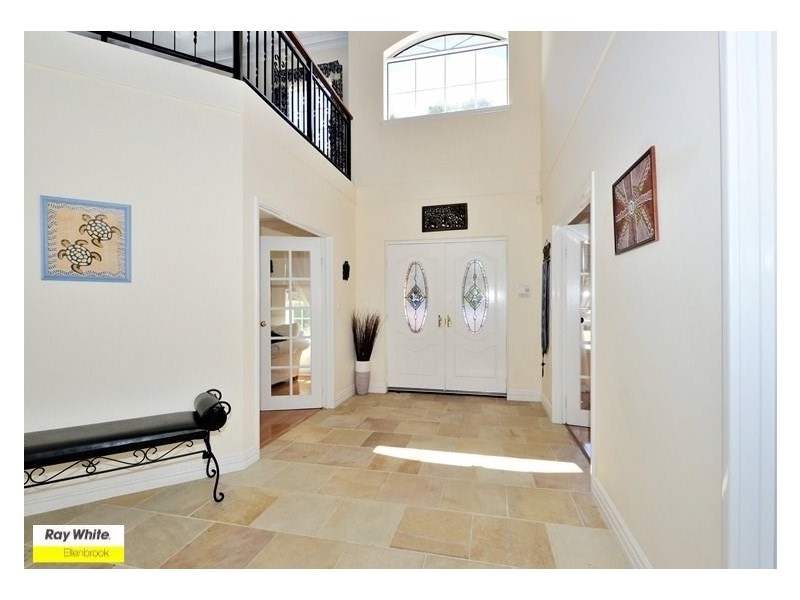 15 Chardonnay Drive, The Vines WA 6069