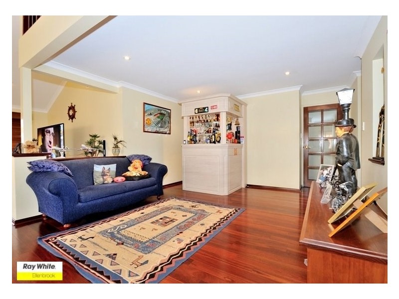 20 Sandown Circle, Henley Brook WA 6055