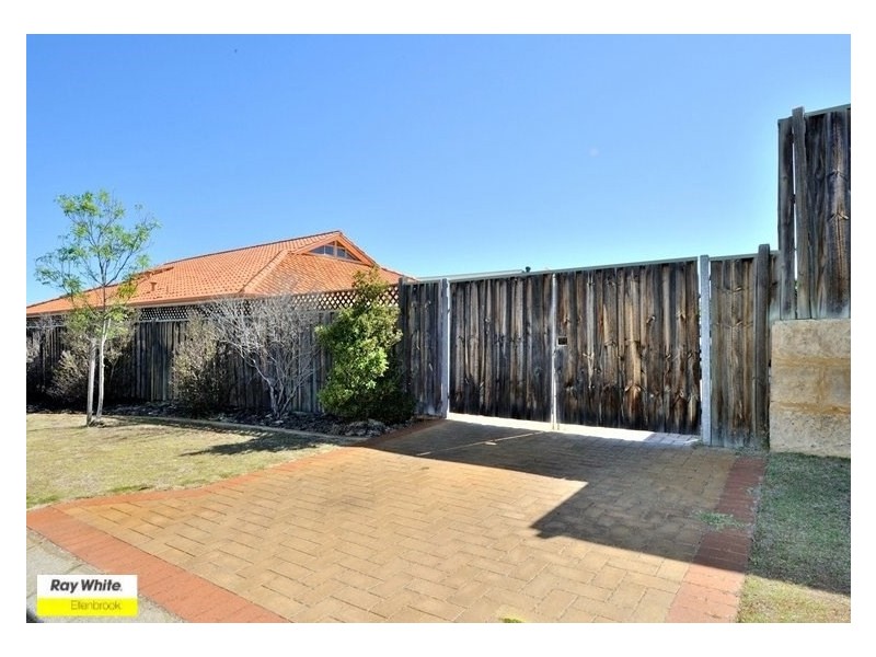 20 Sandown Circle, Henley Brook WA 6055