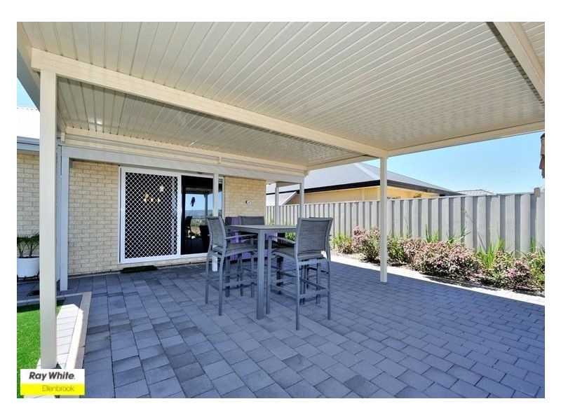 30 Coree Lane, Ellenbrook WA 6069