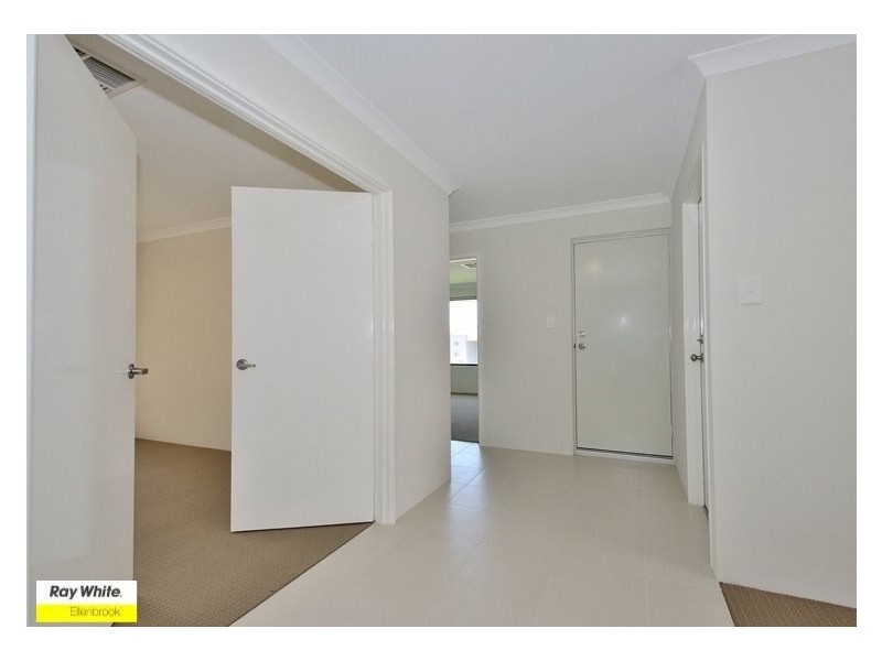 17 Wilderness Way, Aveley WA 6069