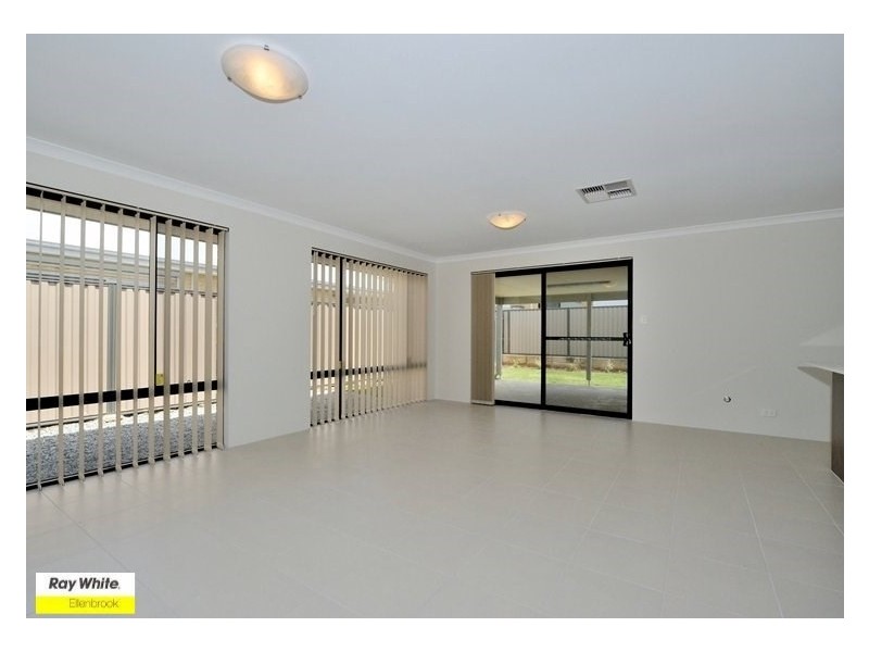 17 Wilderness Way, Aveley WA 6069