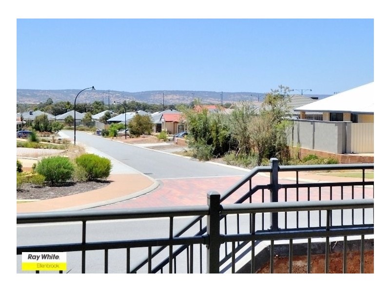 68 Brixton Crescent, Ellenbrook WA 6069