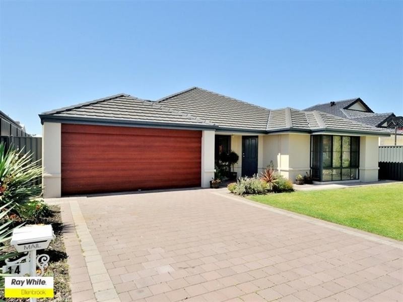 14 Pirianda Way, Aveley WA 6069