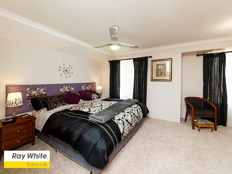 12 Halpin Circle, Ellenbrook WA 6069