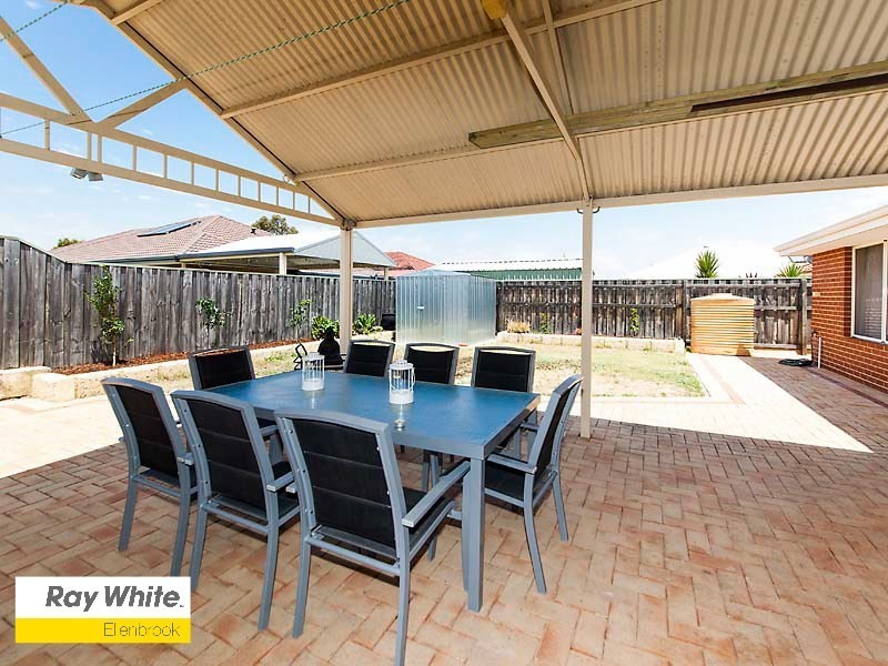 12 Halpin Circle, Ellenbrook WA 6069