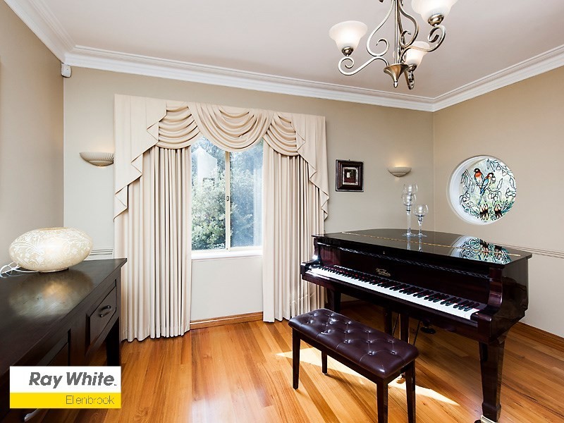 41 Shiraz Lane, The Vines WA 6069