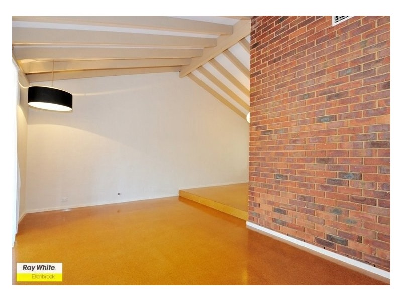 21 Padbury Way, Eden Hill WA 6054