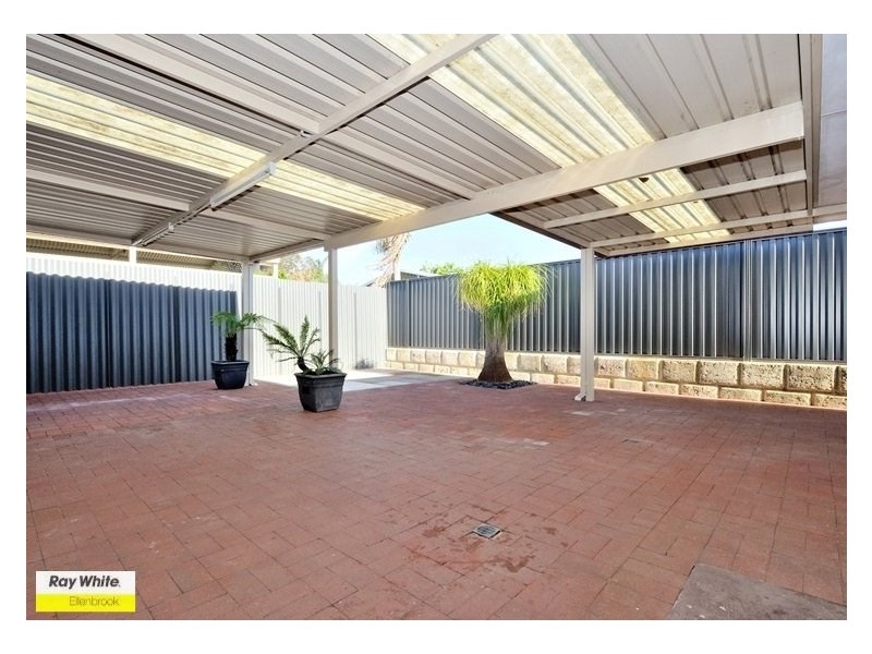 21 Padbury Way, Eden Hill WA 6054