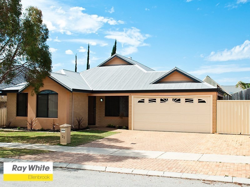 27 Granesse Drive, Ellenbrook WA 6069