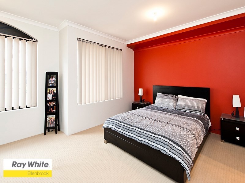 27 Granesse Drive, Ellenbrook WA 6069