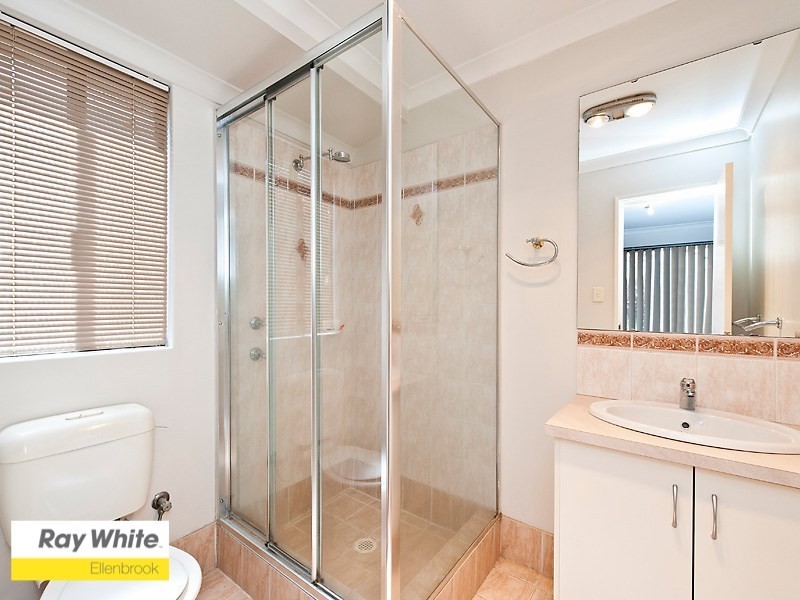 27 Granesse Drive, Ellenbrook WA 6069