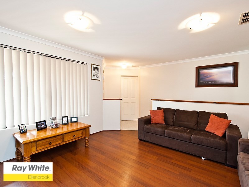 27 Granesse Drive, Ellenbrook WA 6069