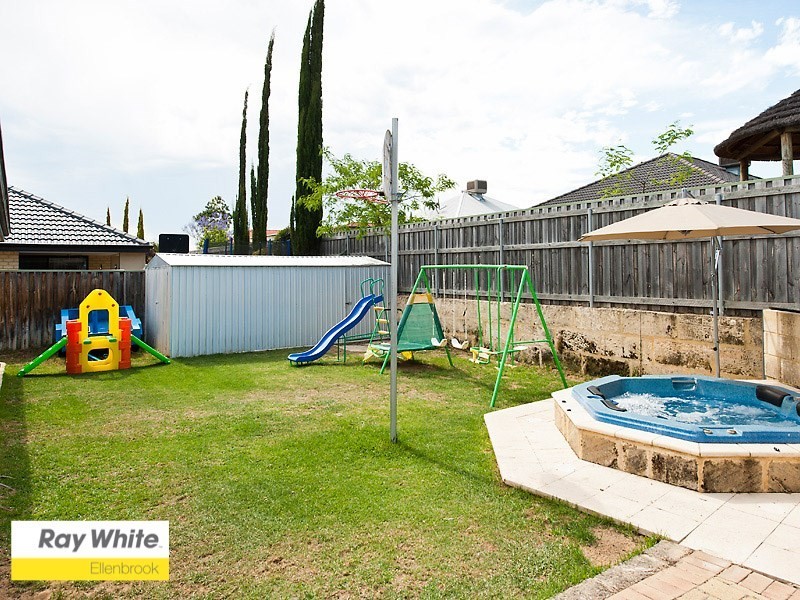 27 Granesse Drive, Ellenbrook WA 6069