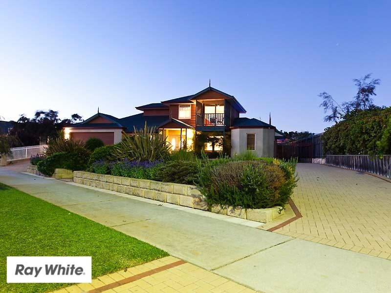 8 Moulton Trail, Ellenbrook WA 6069