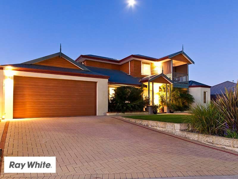 8 Moulton Trail, Ellenbrook WA 6069