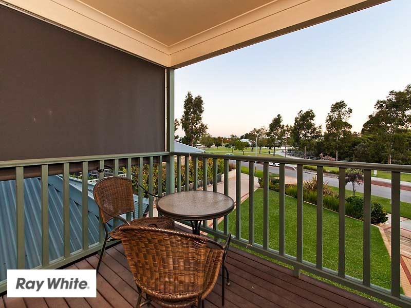 8 Moulton Trail, Ellenbrook WA 6069