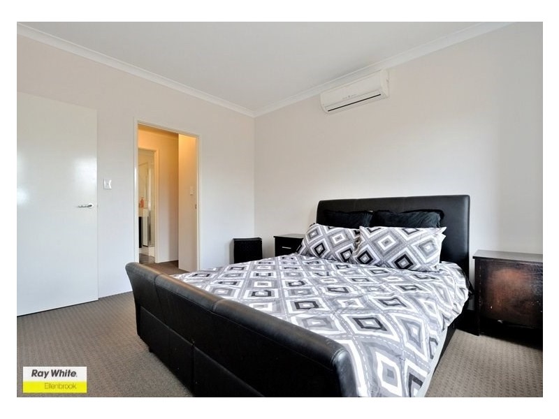 10 Celadon Terrace, Aveley WA 6069